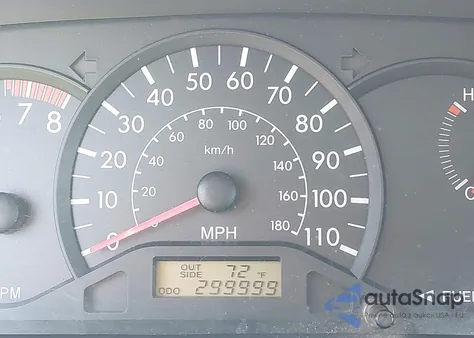 2006 Toyota Corolla Ce из США, поврежденный, VIN 1NXBR32E56Z664459